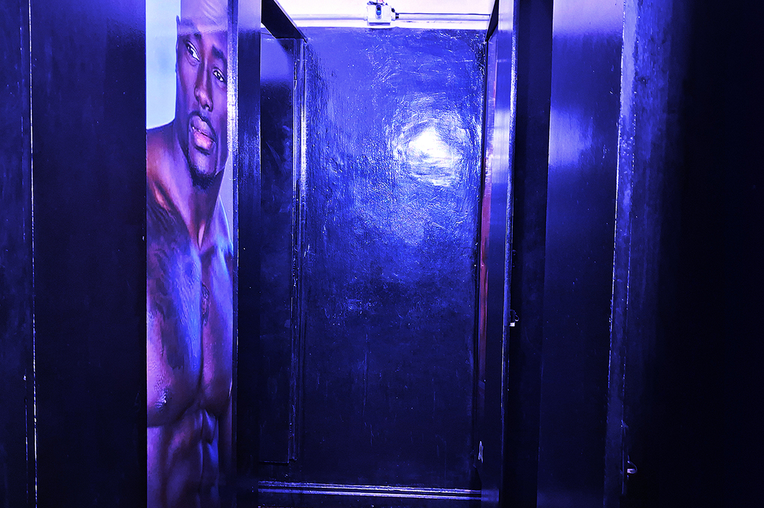 Cabines com Glory Hole